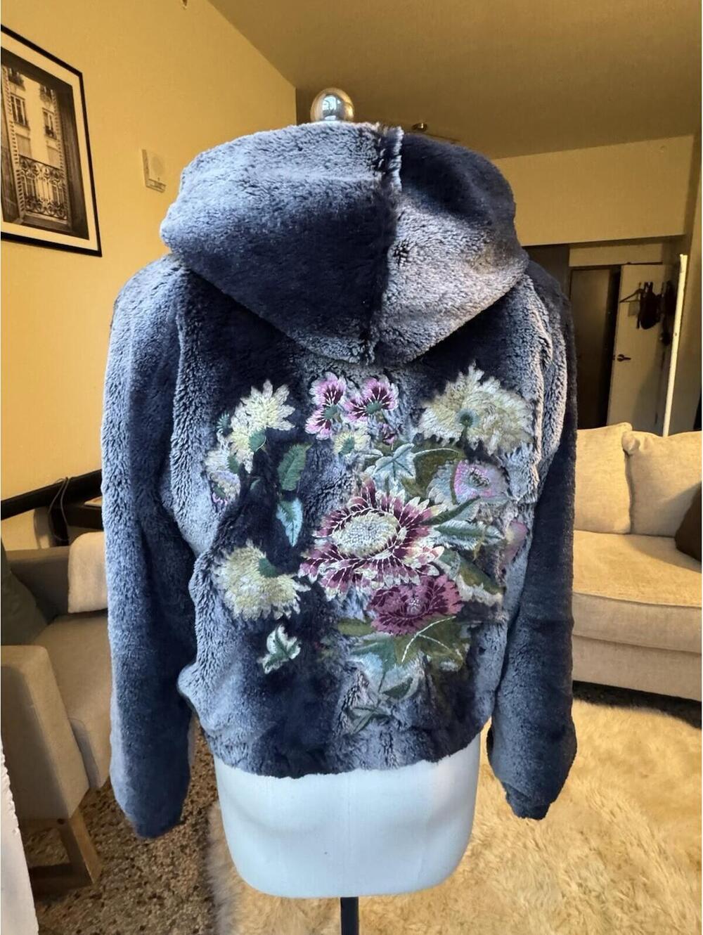 Paparazzi Jacket Faux Fur Hooded Embroidered Sz M Y2k